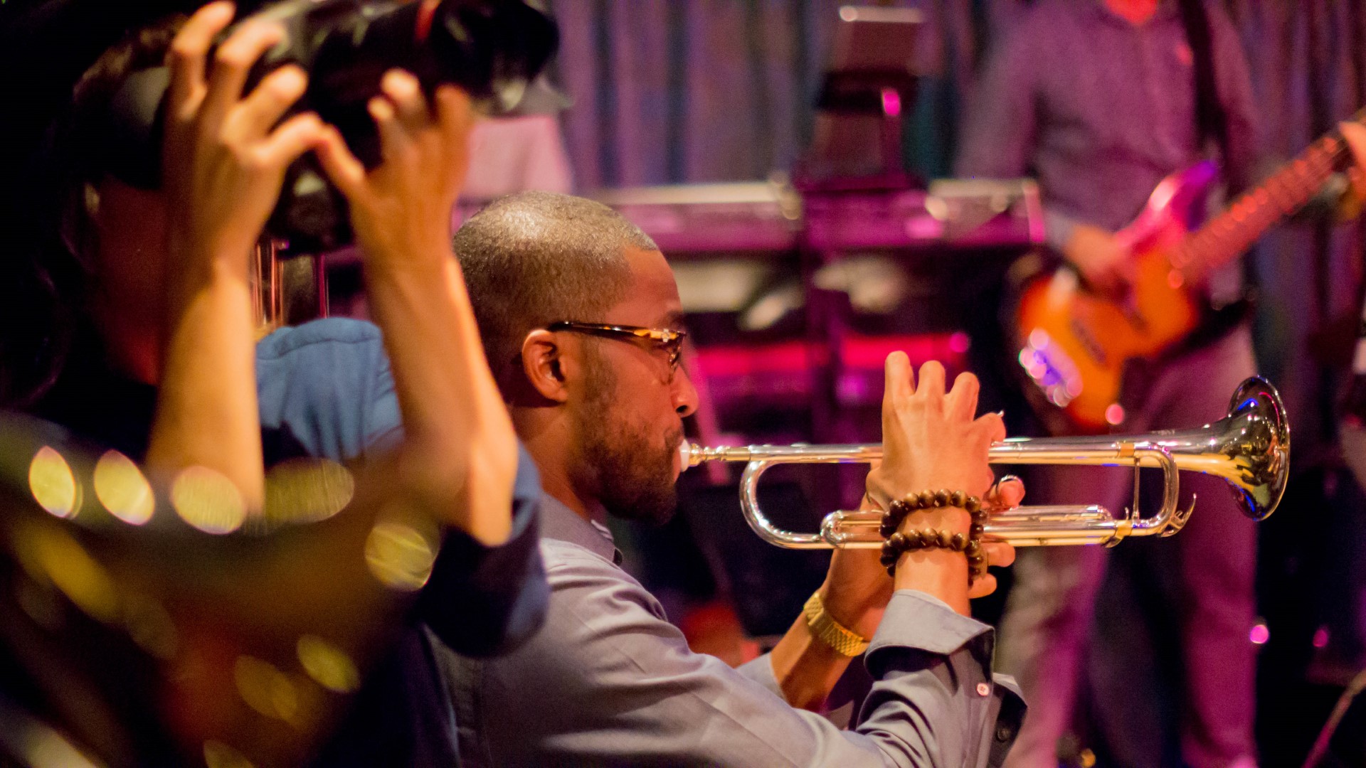 Carnival Splendor - Live Music